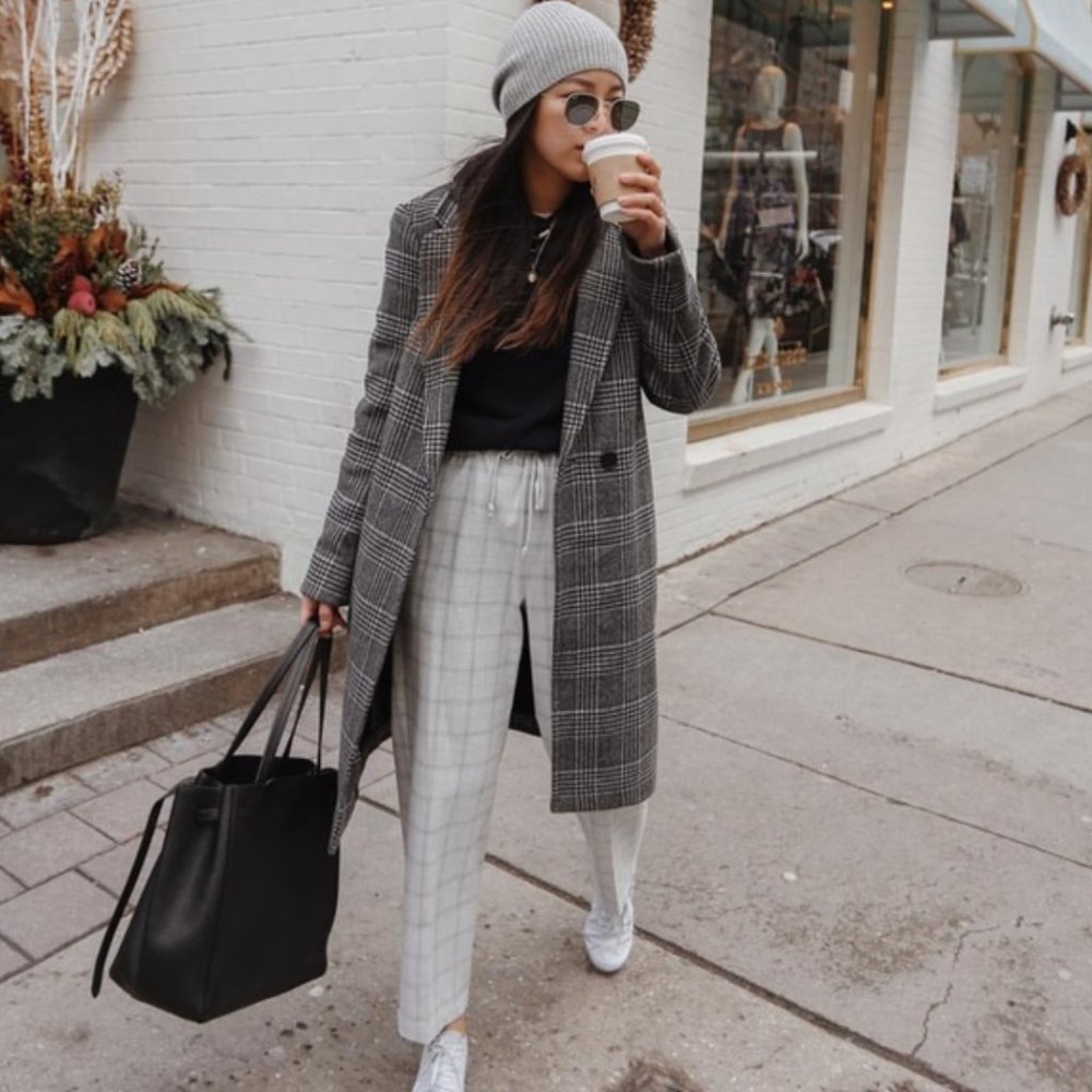 Aritzia/Babaton Stedman Coat in Plaid